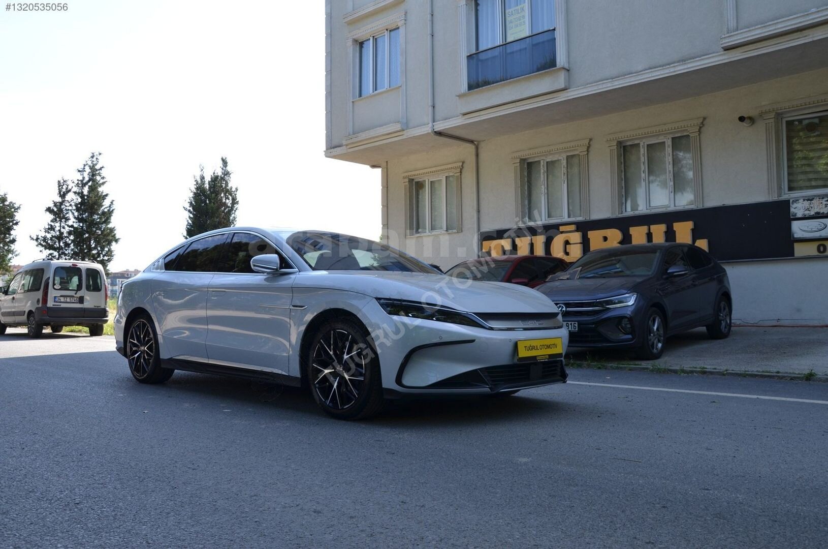 Galeriden BYD Han Executive 2025 Model Tekirdağ 11.000 km Bej 4