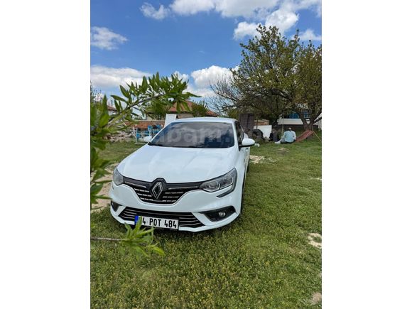 Sahibinden Renault Megane 1.5 dCi Touch 2017 Model