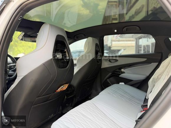 HATASIZ BOYASIZ TRAMERSİZ İLK ELDEN 10.000 km