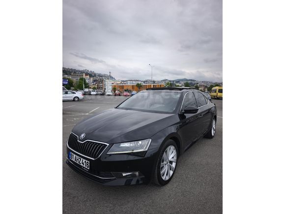 Sahibinden Skoda SuperB 1.6 TDI Prestige 2017 Model Trabzon 186.000 km Siyah