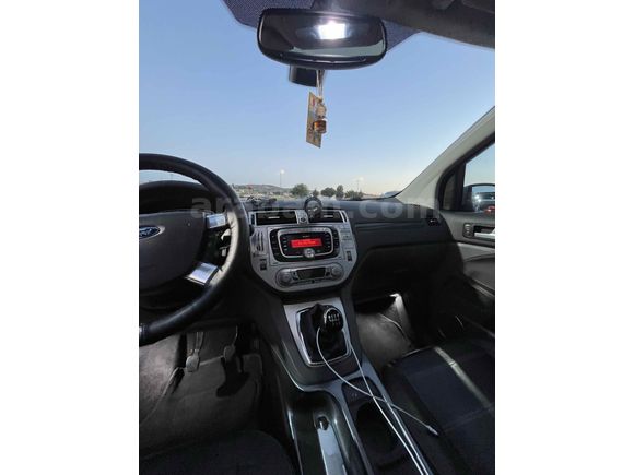 Sahibinden Ford Kuga 2.0 TDCi Titanium 2009 Model 