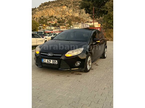 Sahibinden Ford Focus 1.6 Collection 2011 Model  270.000 km Siyah