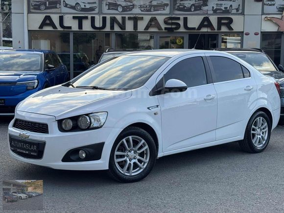 BAKIMLI+DEĞİŞENSİZ+95 HP 6VİTES+2013 AVEO 1.3D LTZ+NAVİGASYON