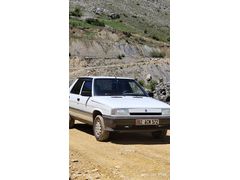 ORJİNAL HATASIZ BOYASIZ Sahibinden Renault R 9 1.4 Broadway RN 1996 Model  290.000 km Beyaz
