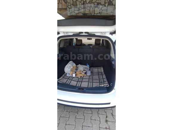Sahibinden Ford C-Max 1.6 TDCi Titanium X 2012 Model
