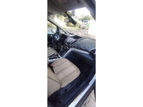 Sahibinden Ford C-Max 1.6 TDCi Titanium X 2012 Model