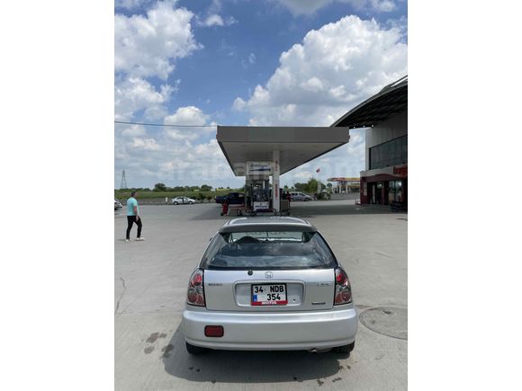 Sahibinden Honda Civic 1.4 i S 2000 Model 