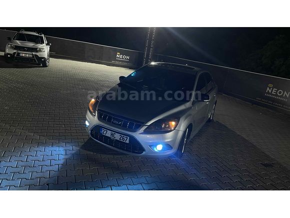 Sahibinden Ford Focus 1.6 TDCi Titanium X 2010 Model  315.000 km Gri (titanyum)