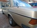 Sahibinden Mercedes - Benz 230 E 1981 – Klasik ve Karakter Sahibi