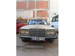 Sahibinden Mercedes - Benz 230 E 1981 – Klasik ve Karakter Sahibi