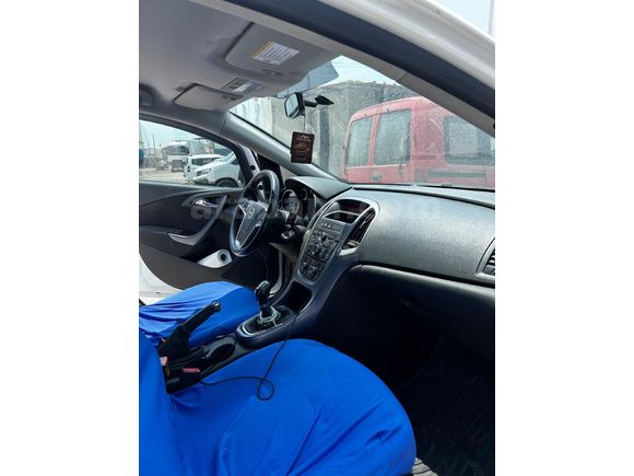 Sahibinden Opel Astra 1.6 Edition plus 2017 Model  99200 km Beyaz