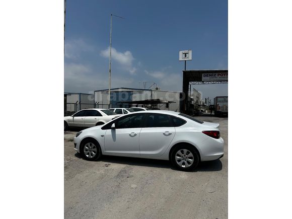 Sahibinden Opel Astra 1.6 Edition plus 2017 Model  99200 km Beyaz