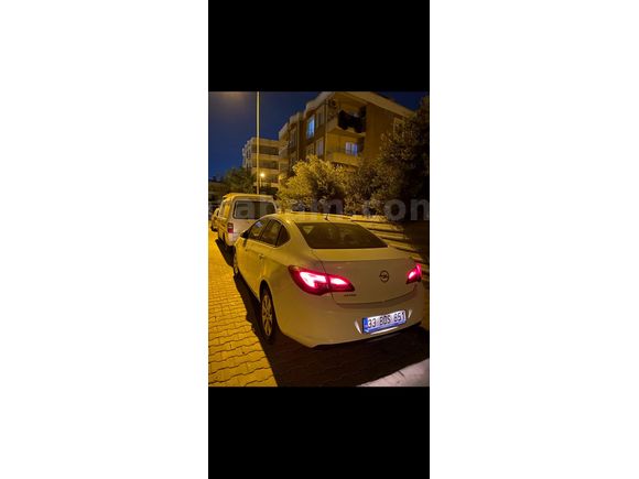 Sahibinden Opel Astra 1.6 Edition plus 2017 Model  99200 km Beyaz