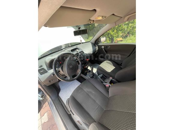 Sahibinden Renault Megane 1.4 Authentique 2006 Model 
