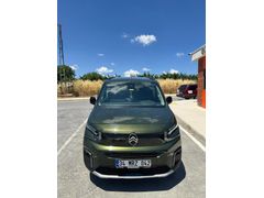 Sahibinden Citroen Berlingo 1.5 BlueHDI Shine 2024 Model  21.000 km Yeşil (metalik)