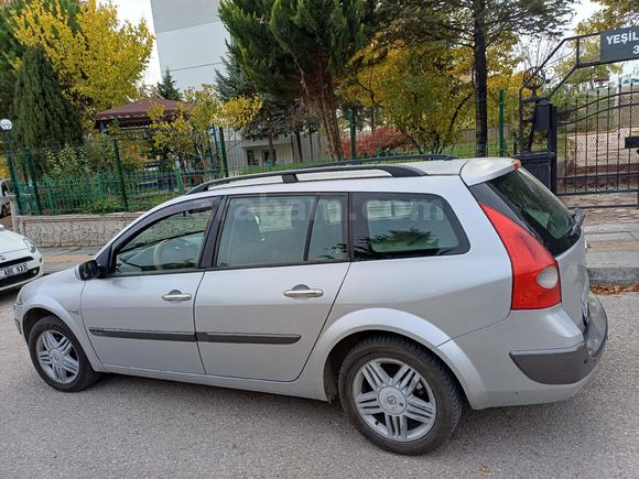 Sahibinden Renault Megane 1.6 Privilege 2006 Model
