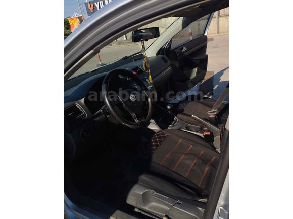 Sahibinden Volkswagen Jetta 1.6 Midline 2007 Model  düz motor