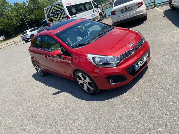 2012 MODEL KİA RİO 1.4 CRDi 90 BG – SPORTY PAKET 