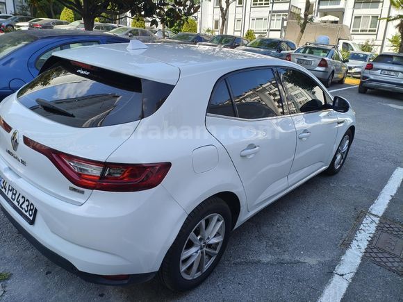 Sahibinden Renault Megane 1.5 dCi Touch Plus 2016 Model İstanbul 186.000 km Beyaz