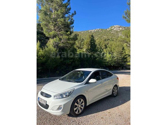 Sahibinden Hyundai Accent Blue 1.6 CRDI Mode Plus 2016 Model 