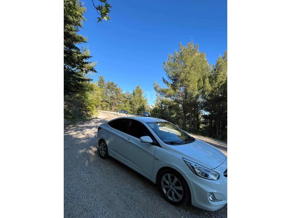 Sahibinden Hyundai Accent Blue 1.6 CRDI Mode Plus 2016 Model 