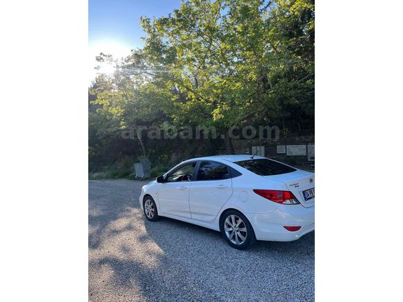 Sahibinden Hyundai Accent Blue 1.6 CRDI Mode Plus 2016 Model 