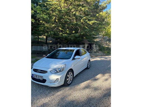 Sahibinden Hyundai Accent Blue 1.6 CRDI Mode Plus 2016 Model 