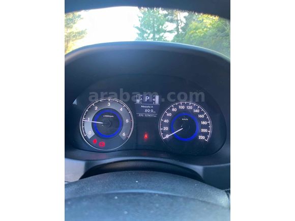 Sahibinden Hyundai Accent Blue 1.6 CRDI Mode Plus 2016 Model 