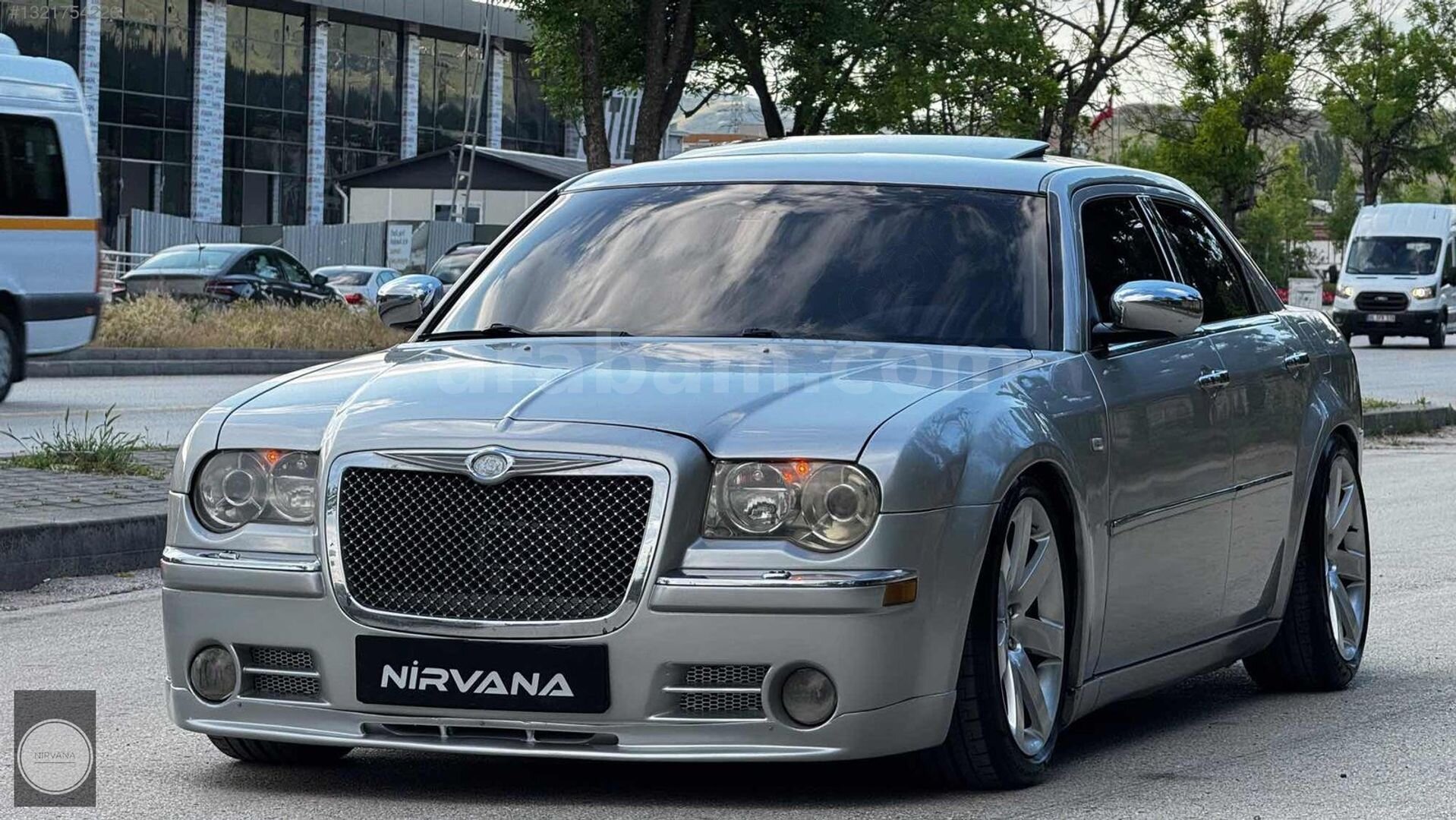 Galeriden Chrysler 300 C 2.7 2005 Model Ankara 297.000 km Gri 7