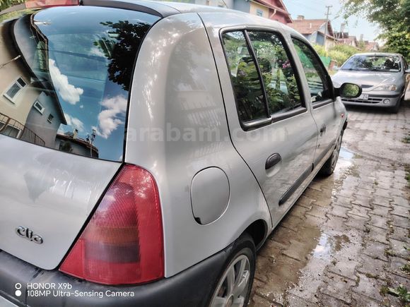 Sahibinden Renault Clio 1.4 RTA 2002 Model Aydın