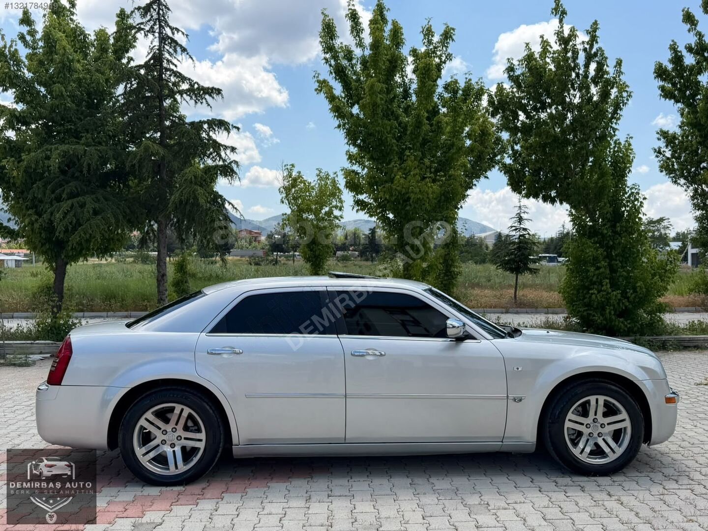 Galeriden Chrysler 300 C 3.0 CRD 2006 Model Isparta 334.000 km Gri 5