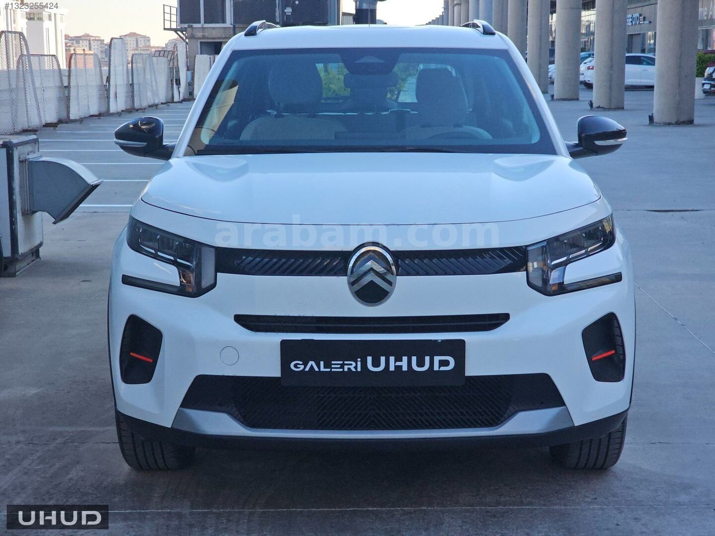 Galeriden Citroen e-C3 Plus 2025 Model İstanbul 17.000 km Beyaz 7