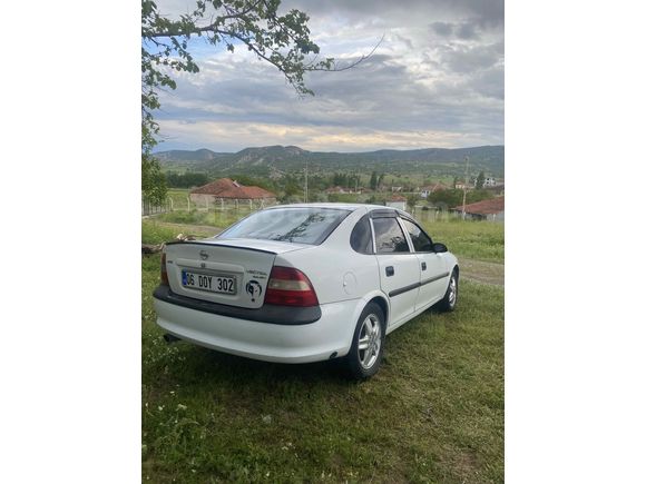 Sahibinden Opel Vectra 2.0 GLS 1997 Model 
