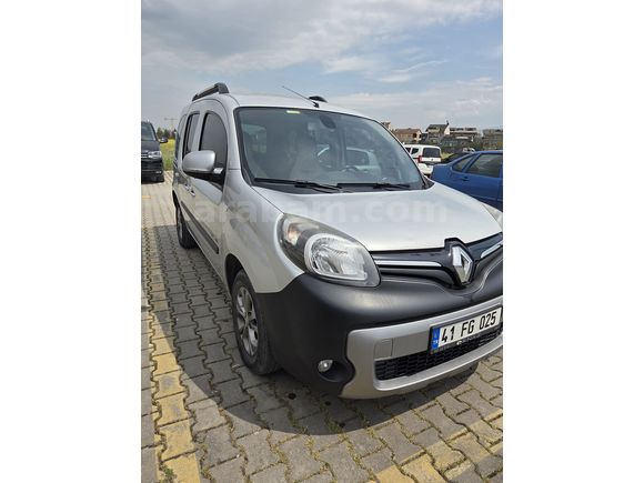 İLK SAHİBİNDEN HATASIZ BOYASIZ KANGOO 