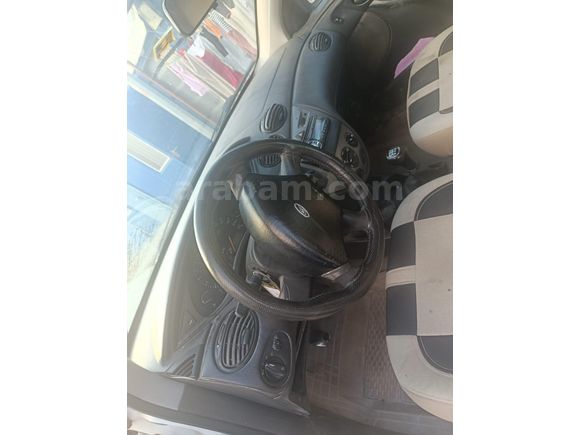Sahibinden Ford Focus 1.6 Comfort 2004 Model