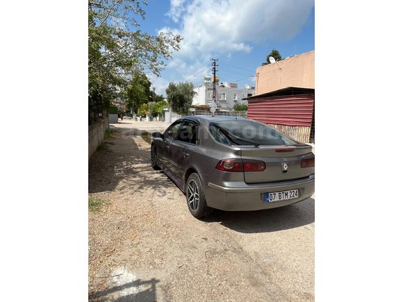 Sahibinden Renault Laguna 1.6 Expression 2006 Model