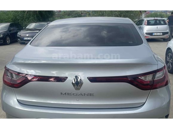 Sahibinden Renault Megane 1.3 TCe Touch 2025 Model 