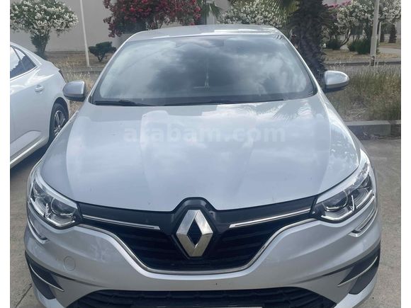 Sahibinden Renault Megane 1.3 TCe Touch 2025 Model 