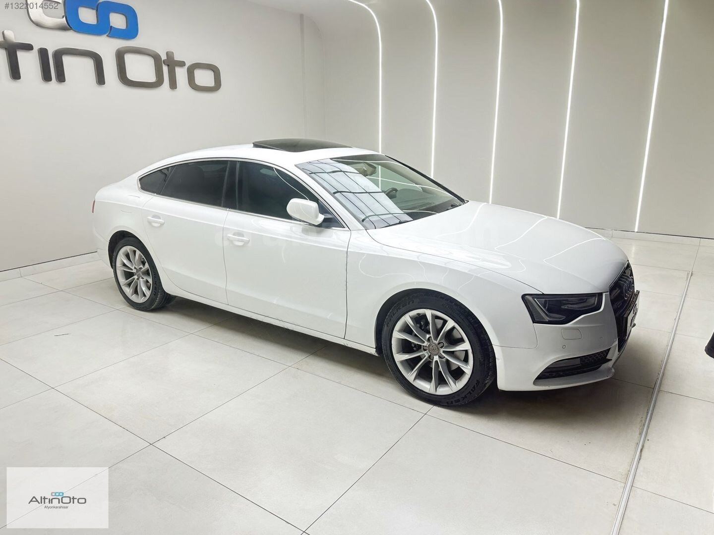 Galeriden Audi A5 Sportback 2.0 TDI Quattro 2012 Model Muğla 272.000 km Beyaz 5