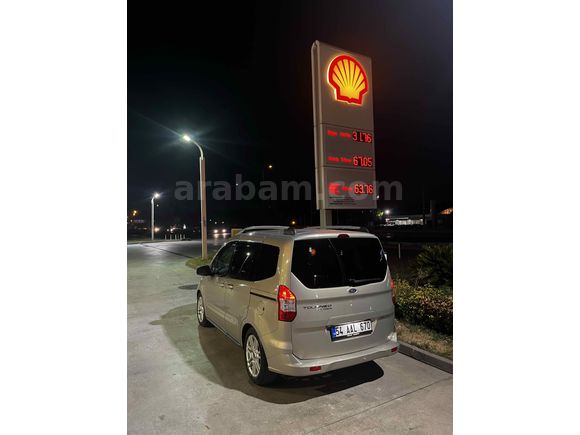 Sahibinden Ford Tourneo Courier 1.5 TDCi Titanium 2018 Model 