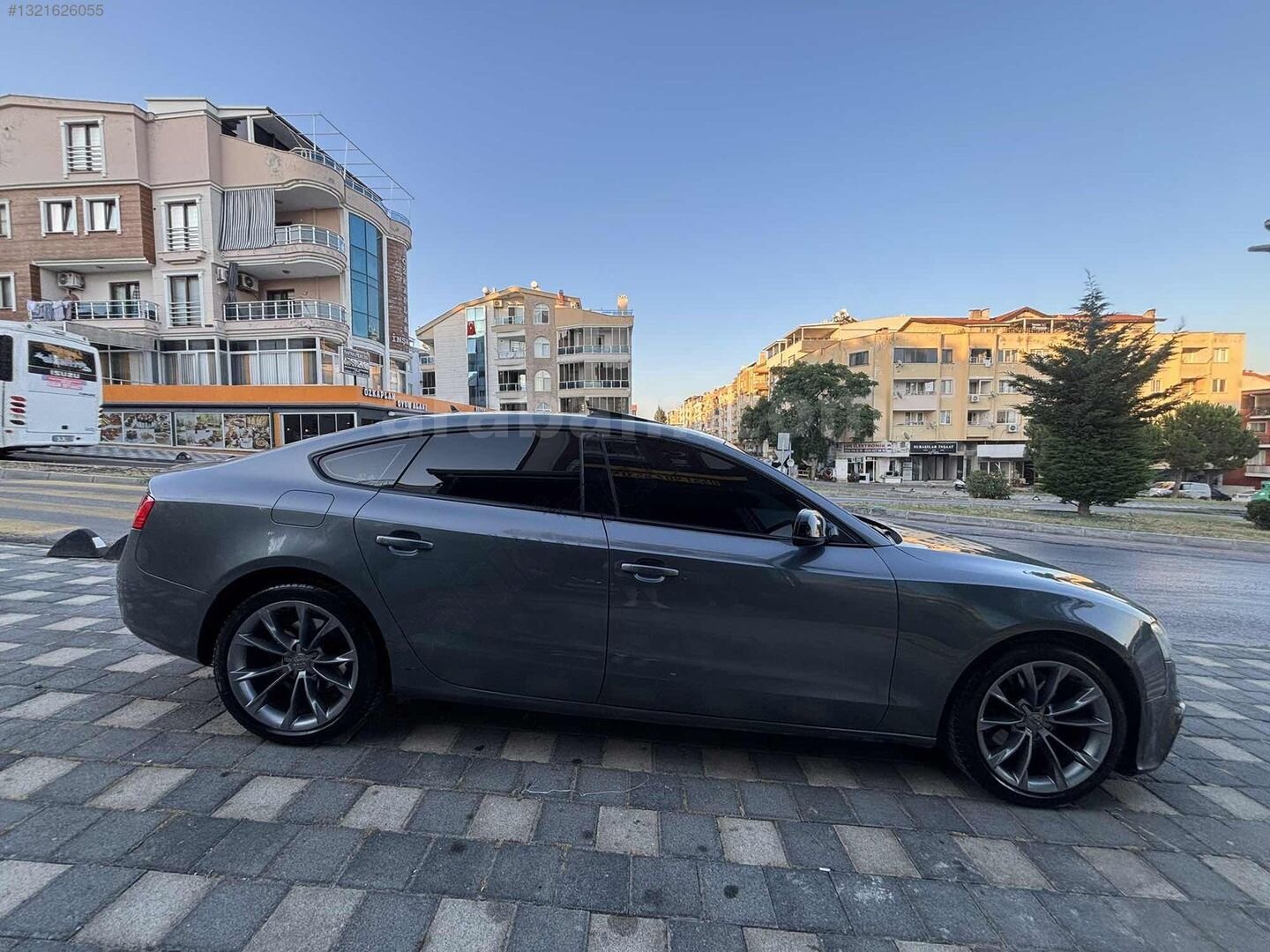 Galeriden Audi A5 Sportback 2.0 TDI Quattro 2015 Model Aydın 280.000 km Gri 7
