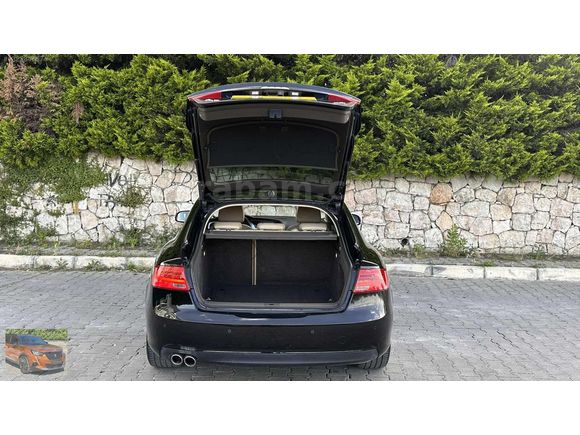 AUDİ A5 2.0 TDİ QUATRO SANRUFLU