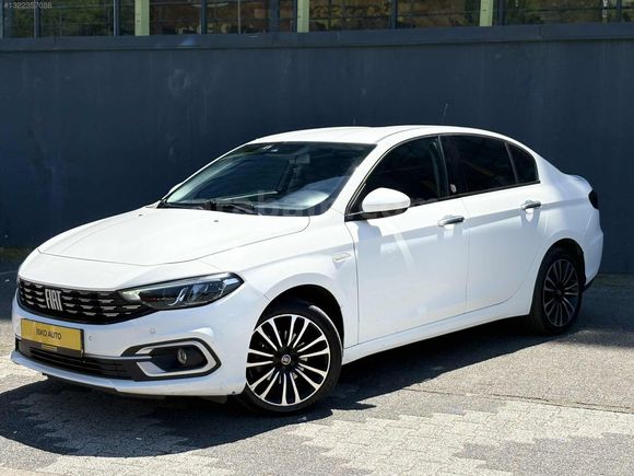 2023 MODEL 1.6 OTOMATİK LOUNGE PLUS DOLULAR DOLUSU