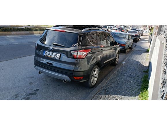 Ford Kuga 1.5 TDCi Titanium 2018 Model Cam Tavan Orjinal