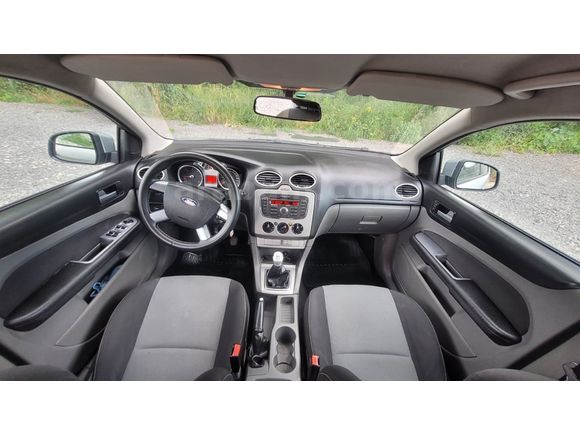 ORJİNAL 2011MODEL 2PARÇA BOYA DÜŞÜK KM DEĞİŞENSİZ FOCUS 1.6 TDCİ