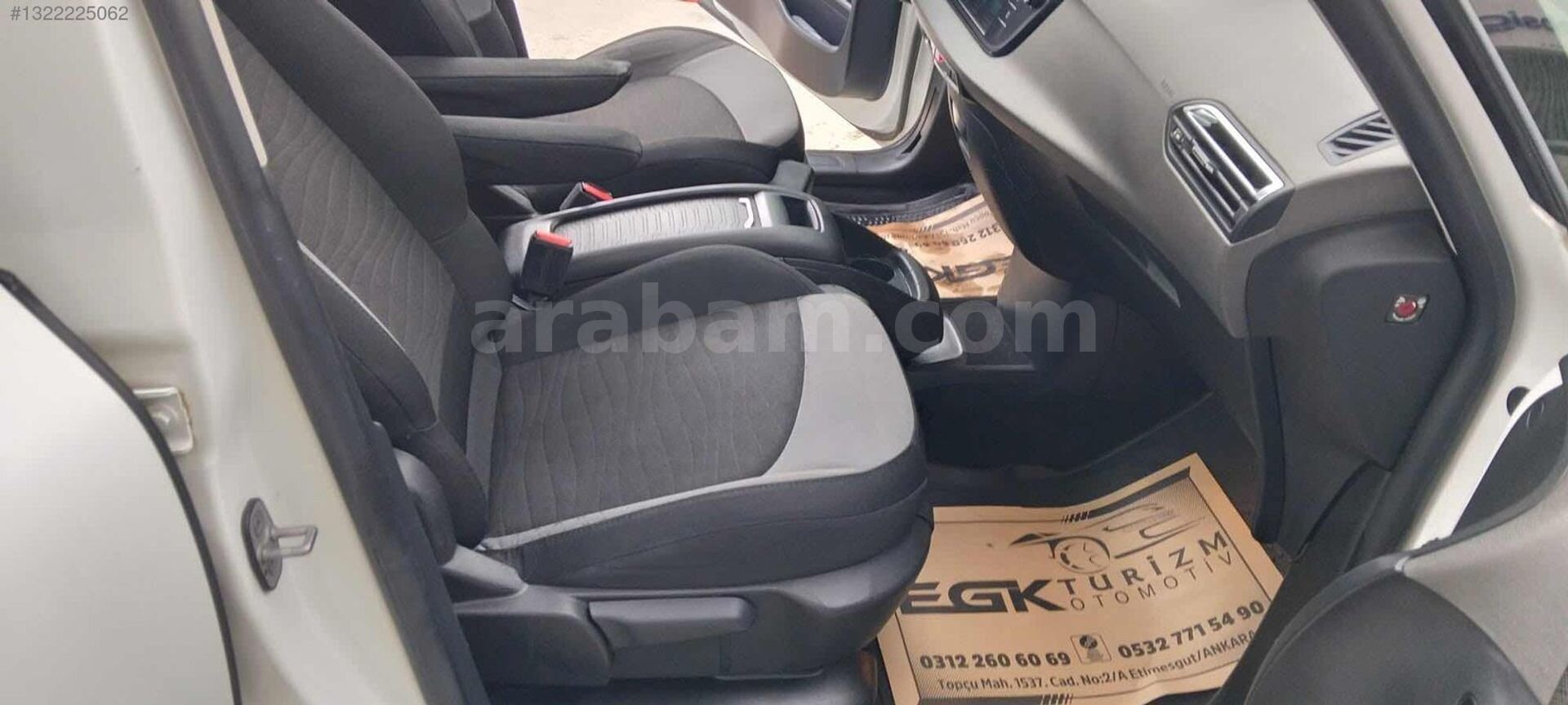 Galeriden Citroen C4 Picasso 1.6 e-HDi Intensive 2015 Model Ankara 76.000 km Beyaz 7