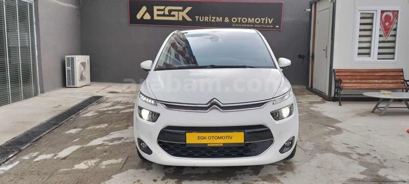 Galeriden Citroen C4 Picasso 1.6 e-HDi Intensive 2015 Model Ankara 76.000 km Beyaz