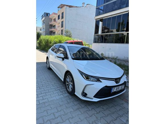 Sahibinden Toyota Corolla 1.5 Dream 2024 Model 