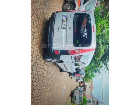 Sahibinden Renault Kangoo Multix 1.5 dCi Authentique 2011 Model