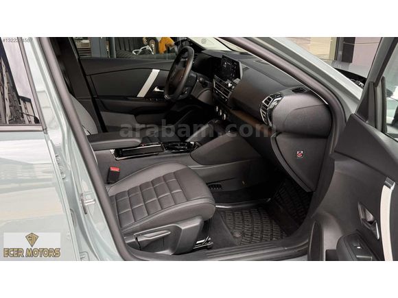 2025 CİTROËN eC4 X MAX